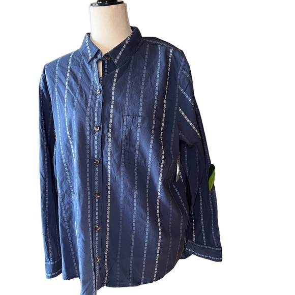 SONOMA Long sleeve button down blouse color cyclone blue size XL Gorp co… - Picture 1 of 9